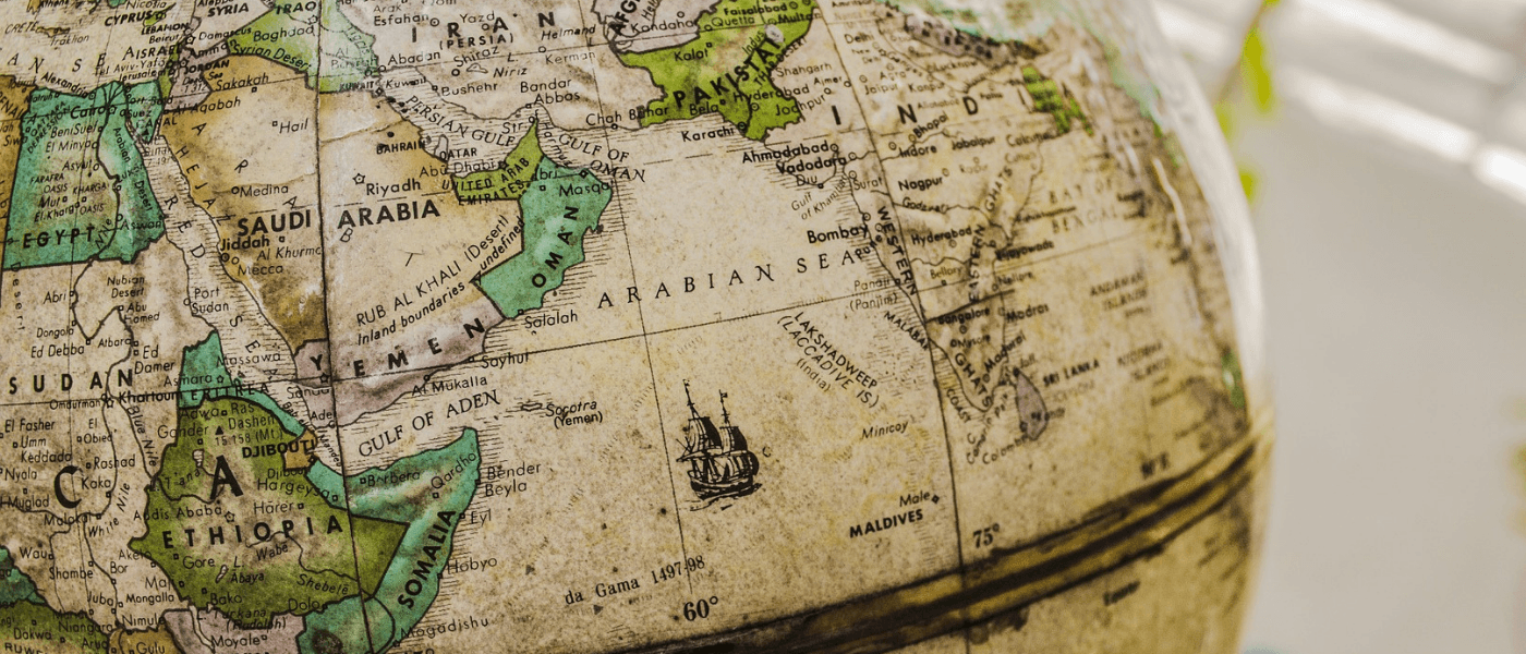 Mapa del mundo y recuerdos de viaje de ViajaOnline